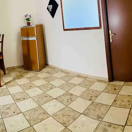 Casa Gialla - Bilocale Indipendente Διαμέρισμα *